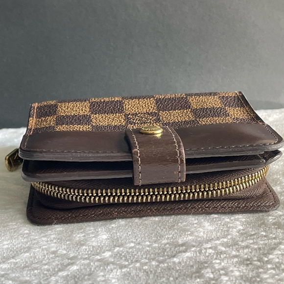 Louis Vuitton Damier Ebene compact zippy wallet - Picture 10 of 17
